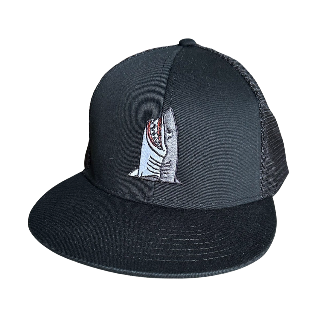 OnieTonie™ Hat Flat Bill Trucker 'Shark Breach'